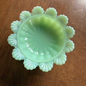 Mosser footed berry bowl in jadeite